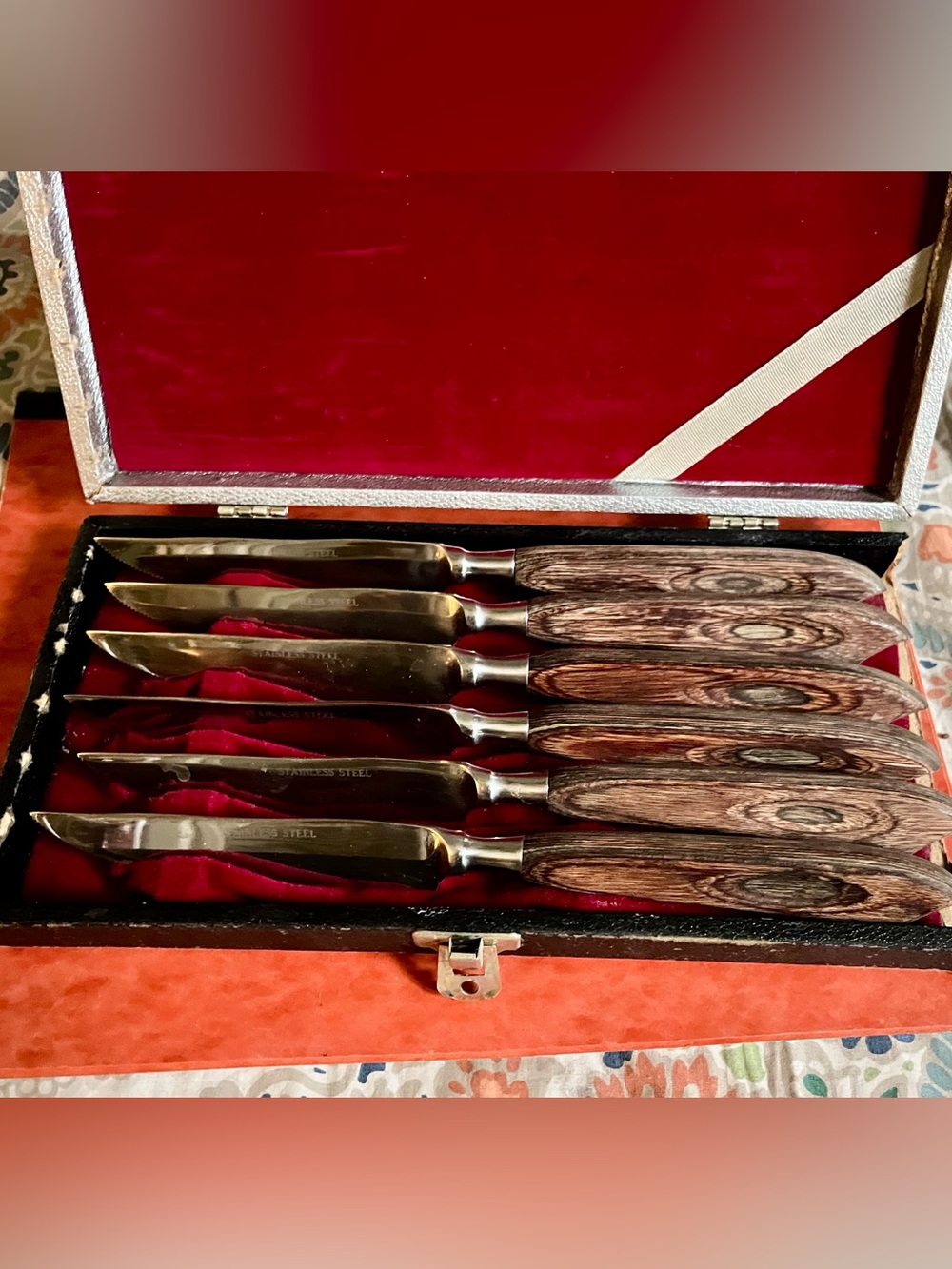 Set of 6 vintage Japanese stainless steel  steak knives w/wood handles